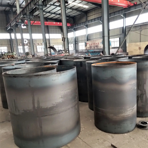 选择郴州钢护筒的材质时考虑哪些条件？